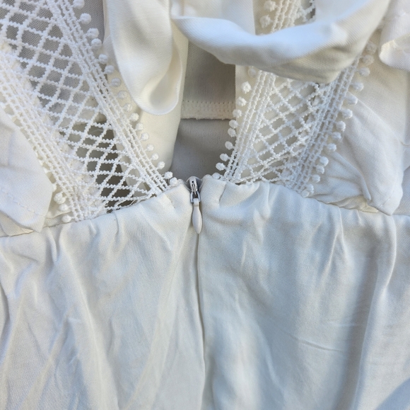 NWT Francesca's Collection Jun & Ivy Lace Ruffle Crochet Blouse Top - Picture 3 of 8